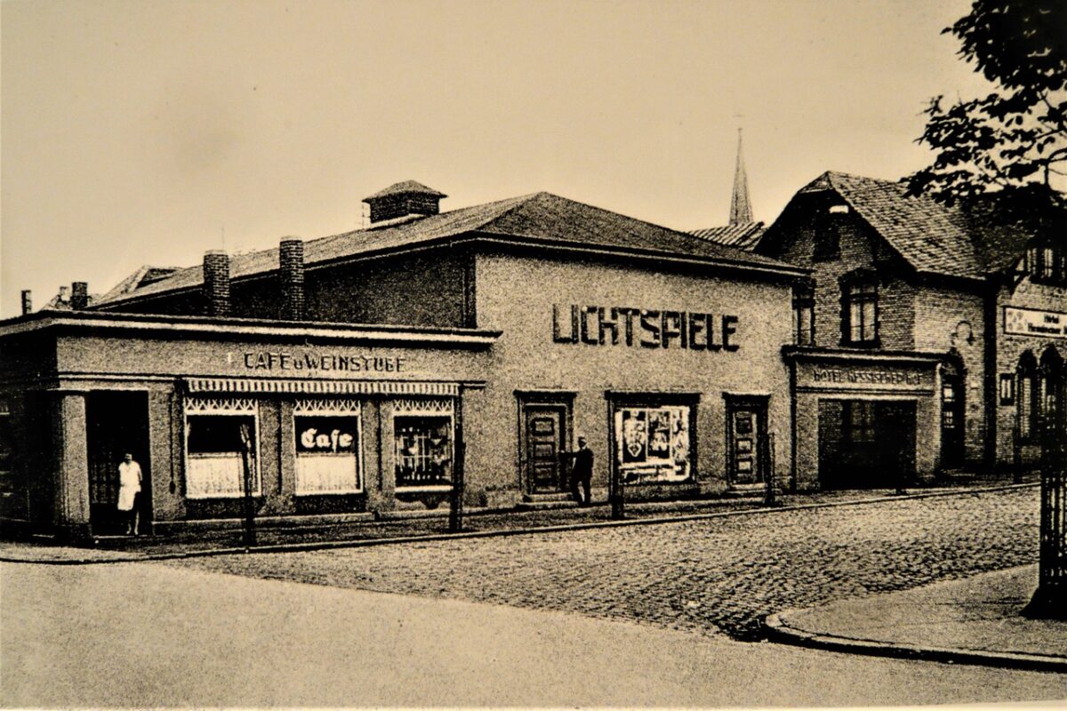 Kino Bahnhofsvorplatz